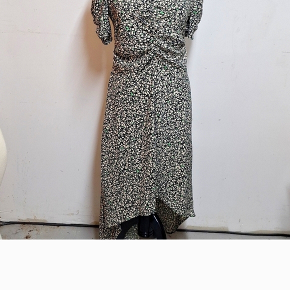 NEW! Vintage-Style Midi Dress, Green Floral ๐ฒ๐ฒ๐ฒ 10 DOLLARS EACH IF BUNDLE 3 - Picture 2 of 7